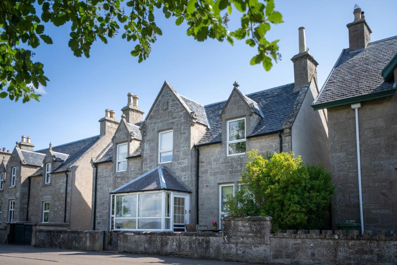 Seaview House - A Traditional Home By The Beach Nairn Eksteriør billede